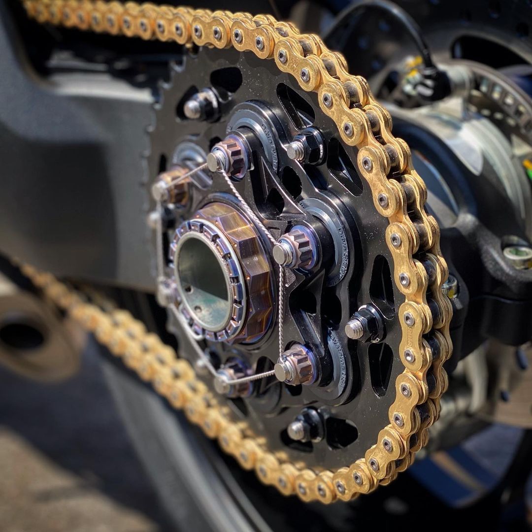 Chains & Sprockets