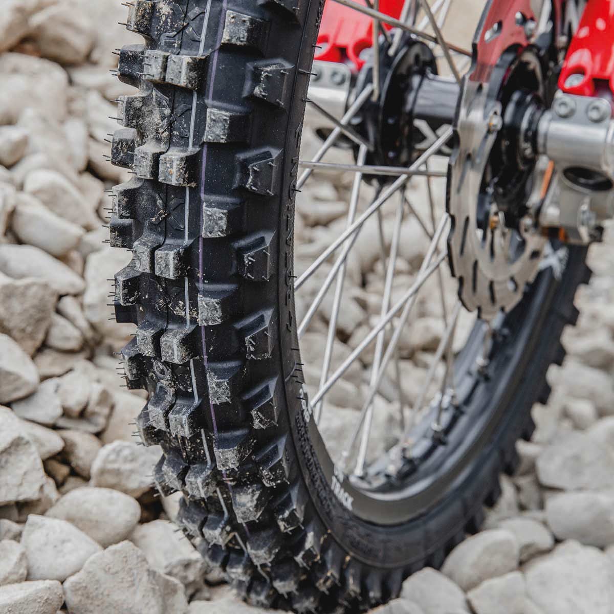 X-Grip WAVEBREAKER Tyre 80/100-21