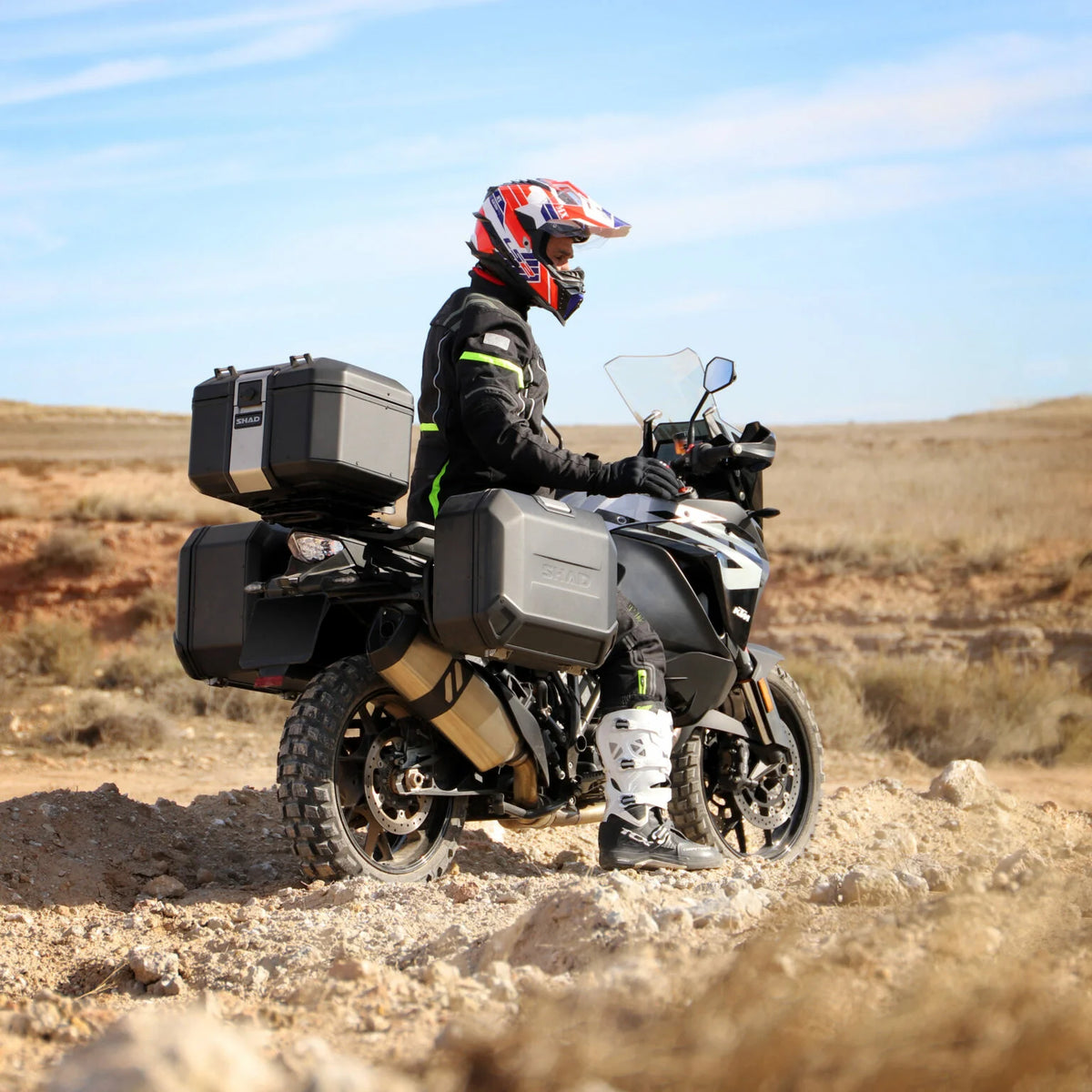 SHAD TR48 Terra Black Edition 48L Motorcycle Top Case