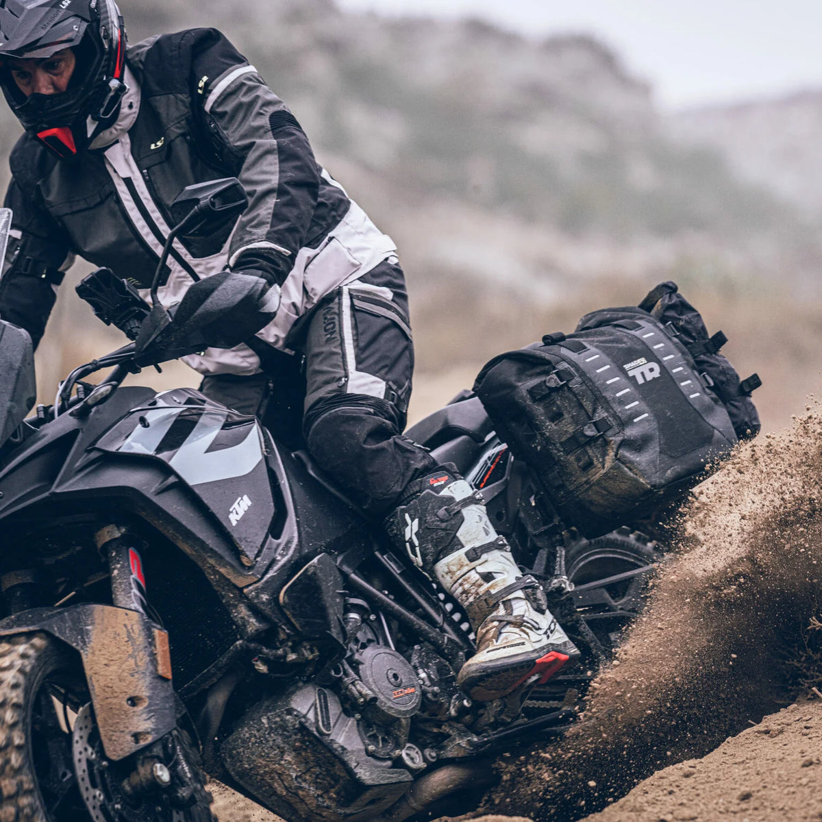 SHAD TR40 Terra 40L Adventure Saddlebags