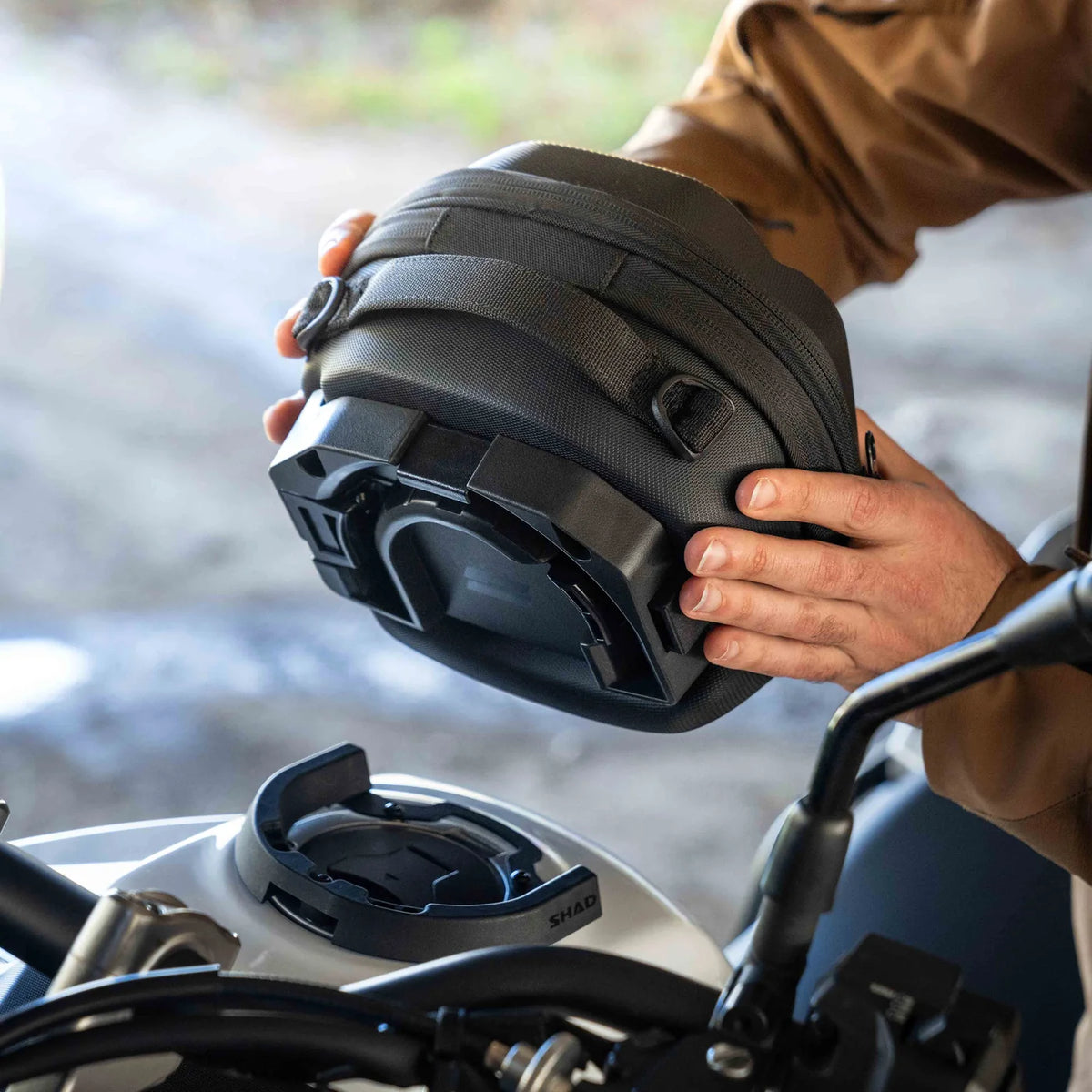 SHAD E03CL Pro 3L Tank Bag