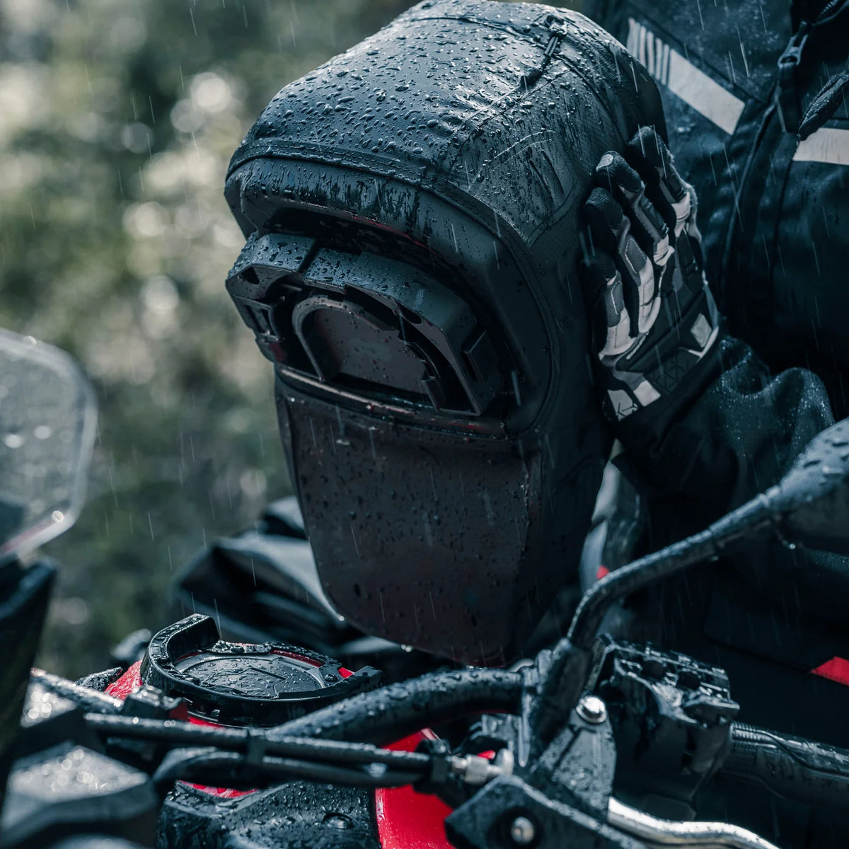 SHAD TR10CL Terra 10L Tank Bag
