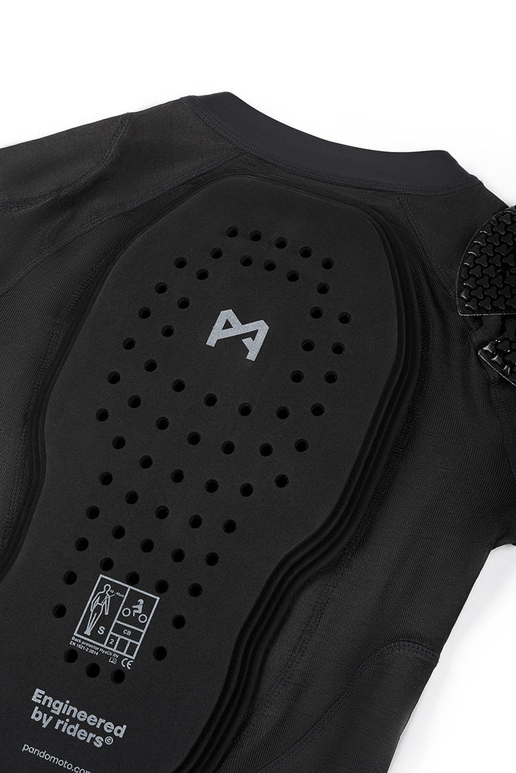SHELL WW BLACK 02 - Protective motorcycle base layer / body