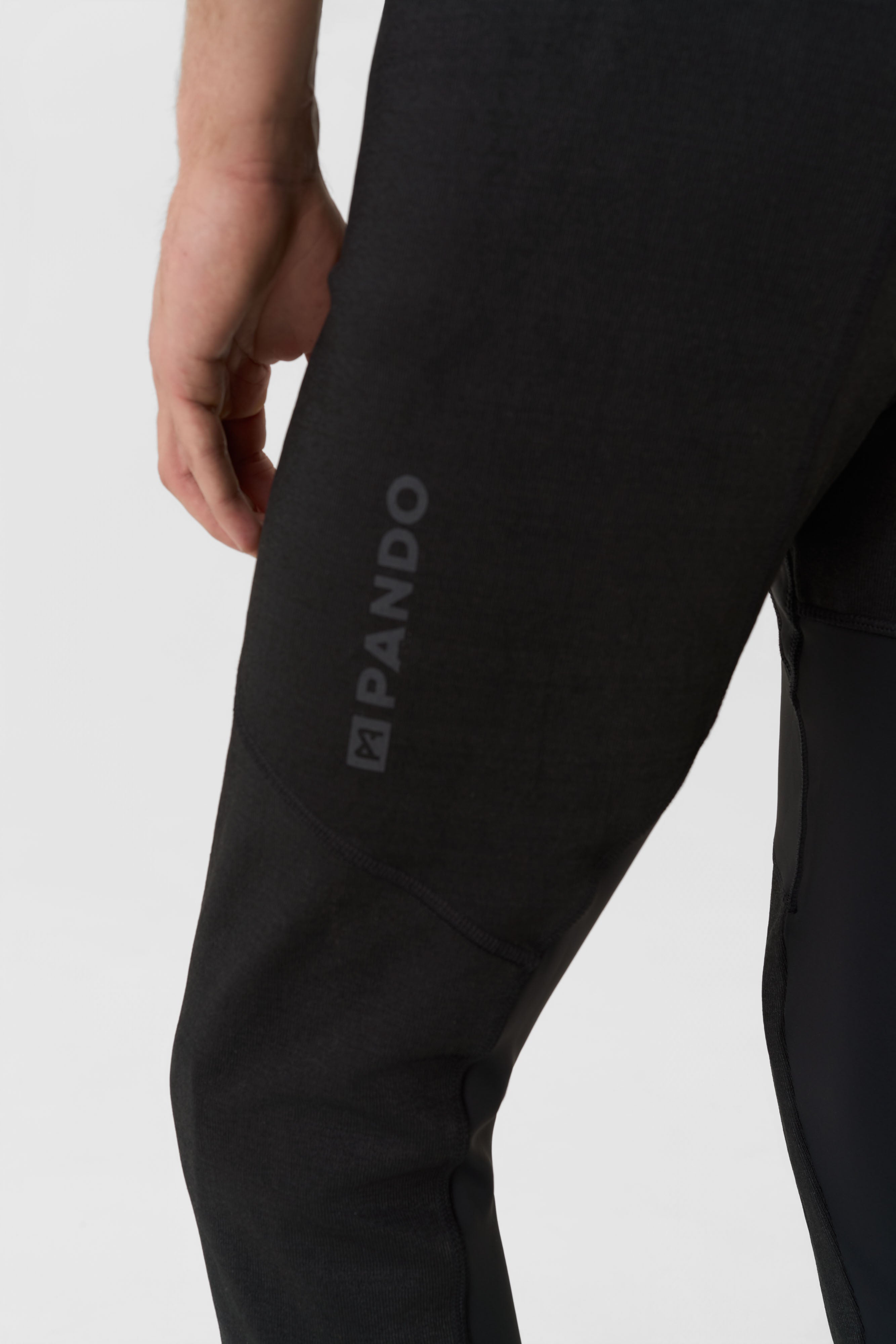 SKIN UH AAA – Protective motorcycle base layer / pants