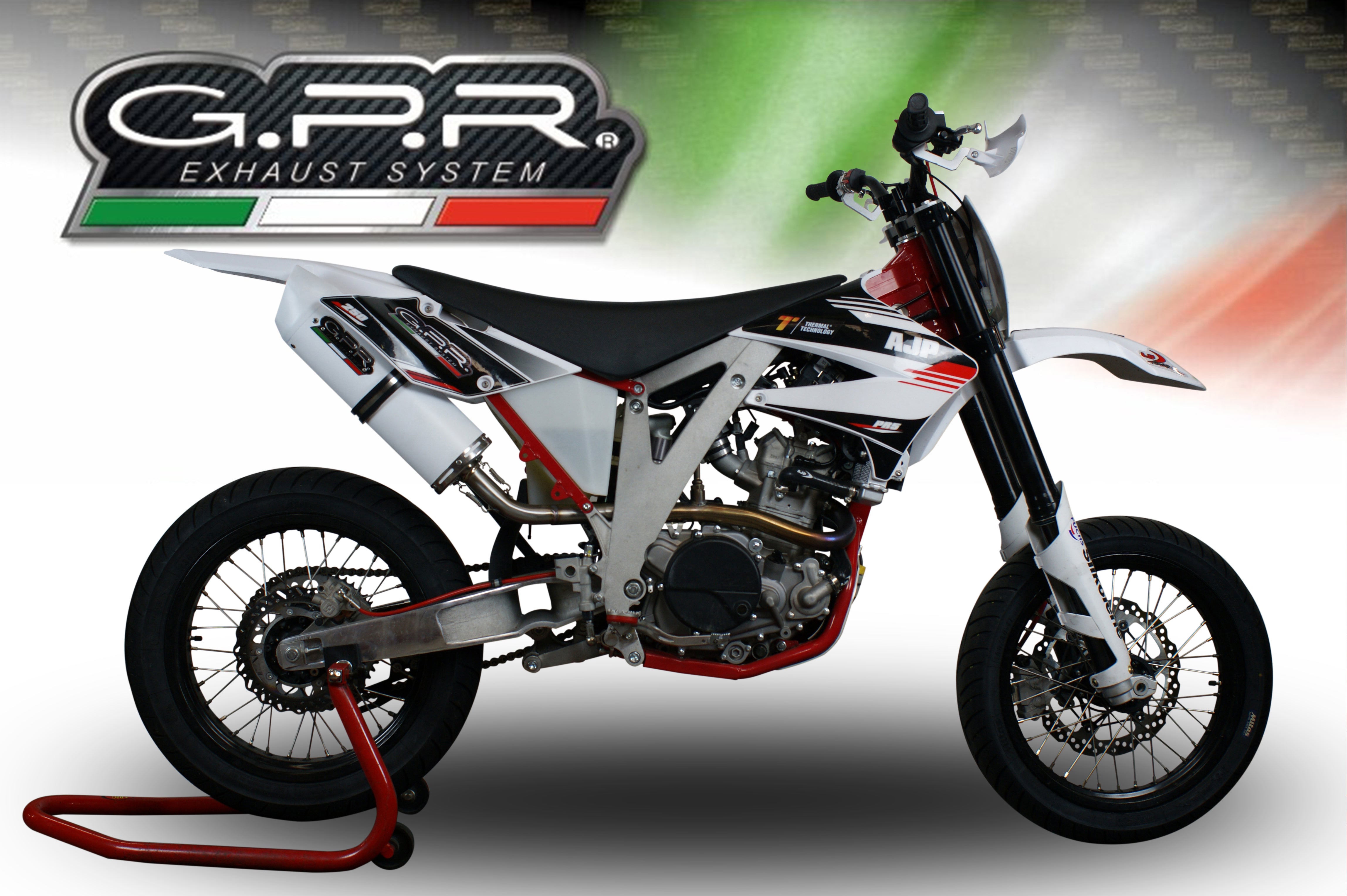 GPR Albus Ceramic Exhaust – Ajp PR 5 2015 2015/2018 – image 4