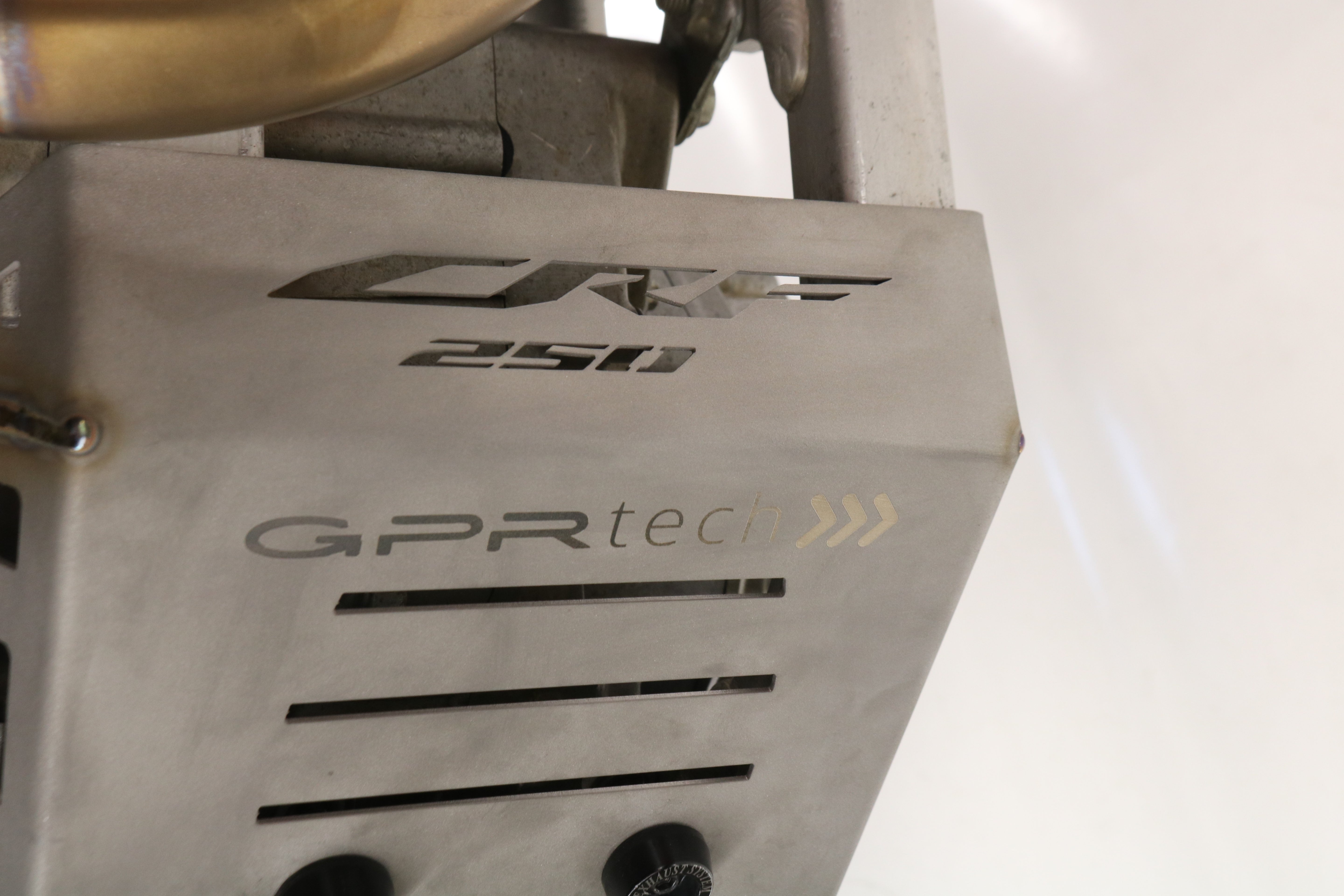 GPR TECH Luggage Rack & Mounting Kit – 525DSX 2023/2024 e5
