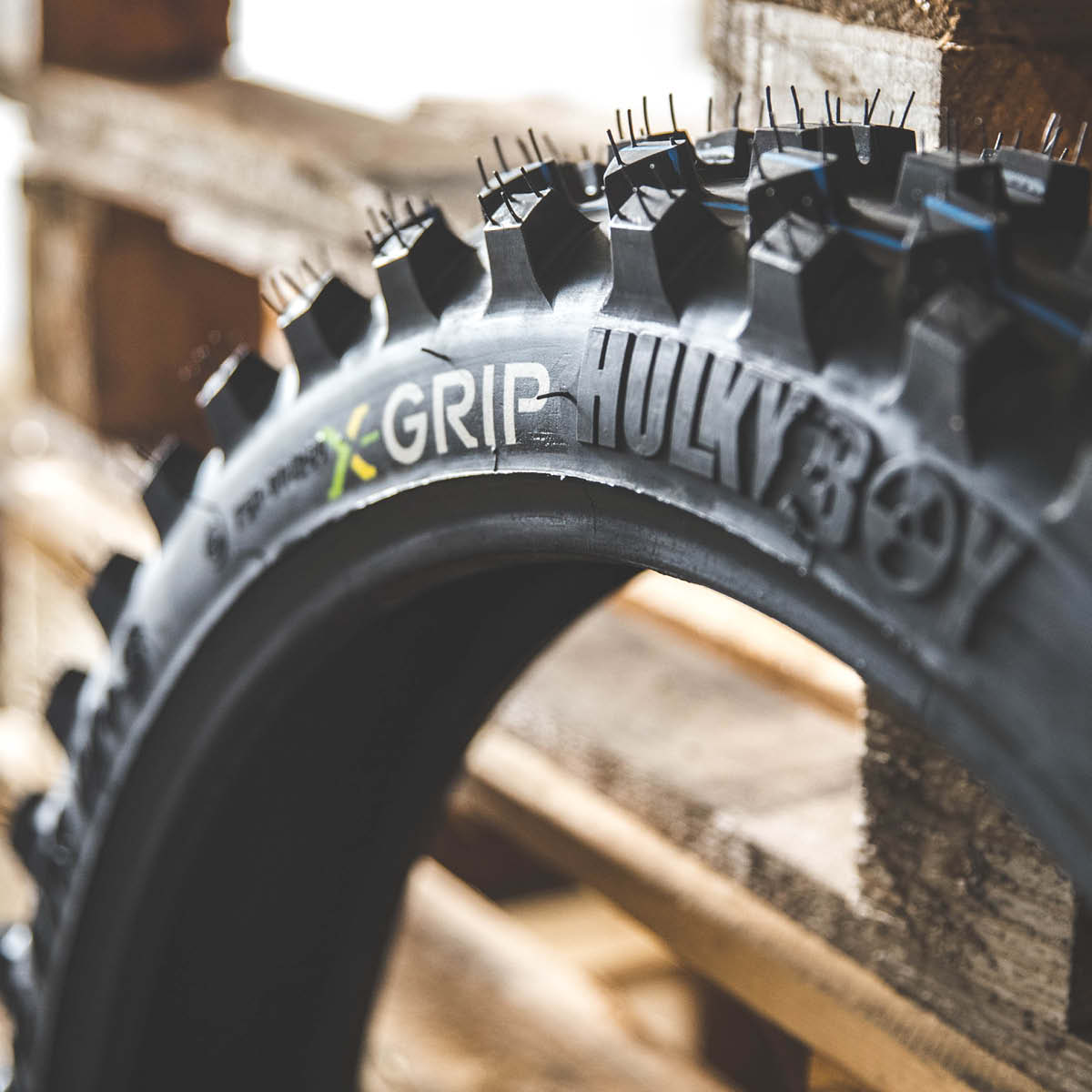 X-Grip HULKYBOY Tyre 90/100-21 Hard