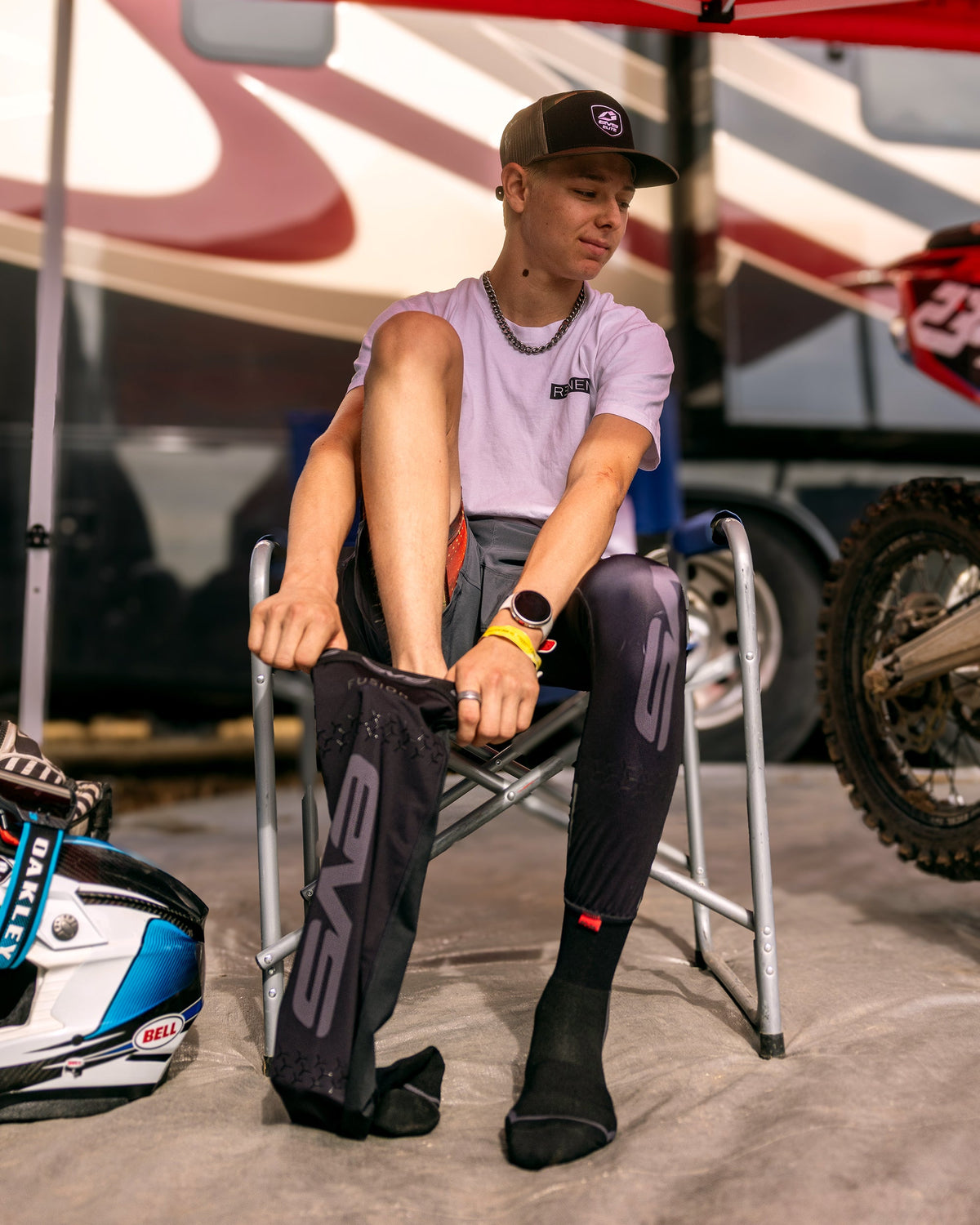 EVS Fusion Knee Brace Socks Black
