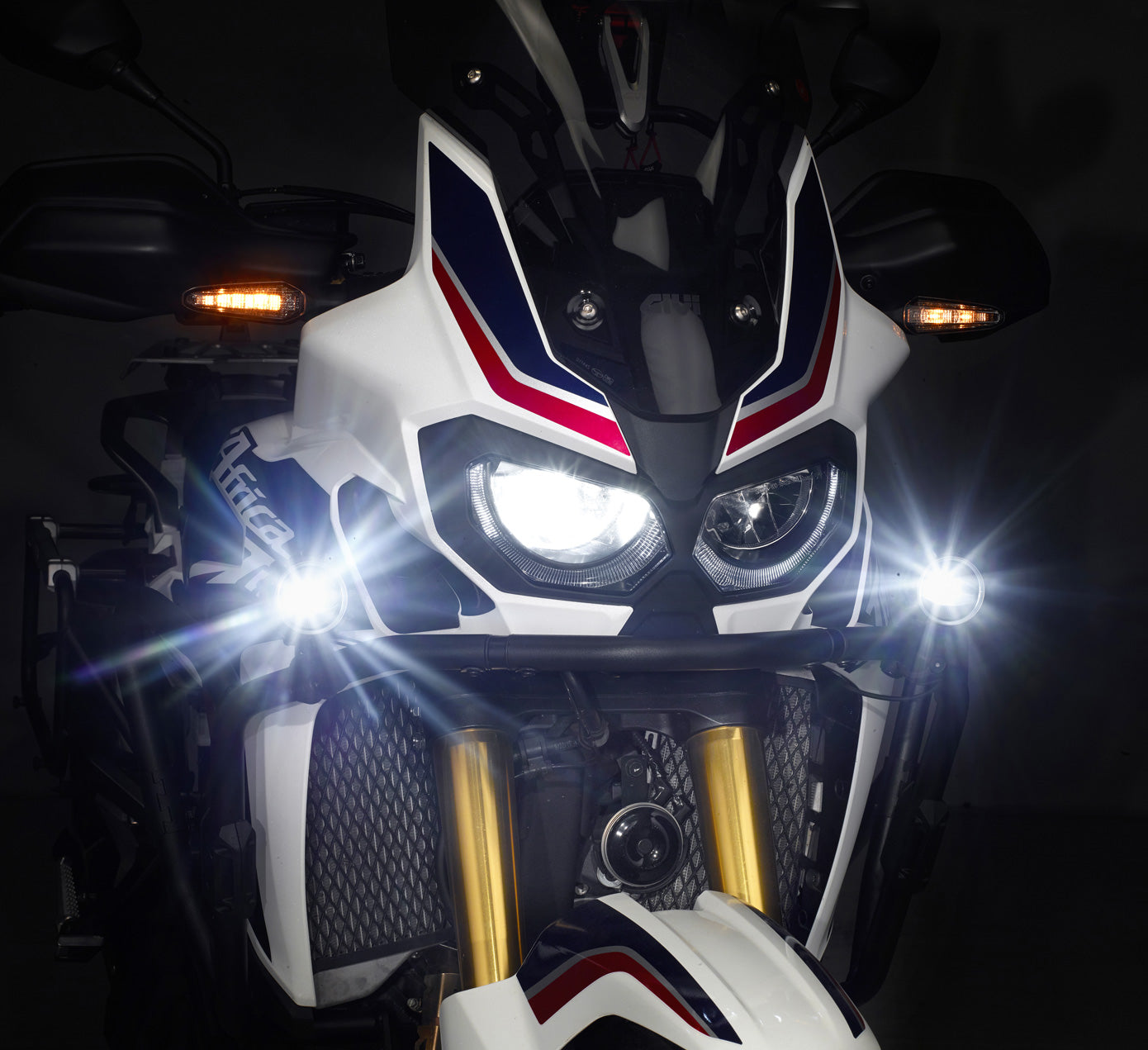 GIVI S322 LED PROJECTOR SPOT LIGHTS