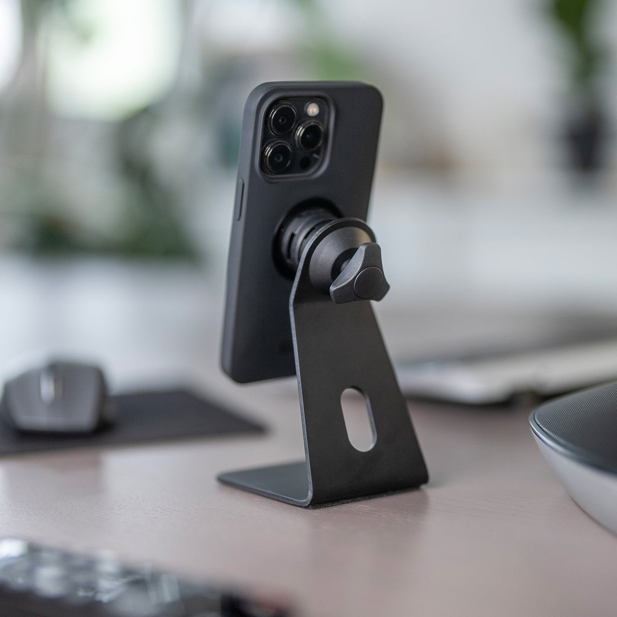 SP Connect - Charging Office Stand SPC+