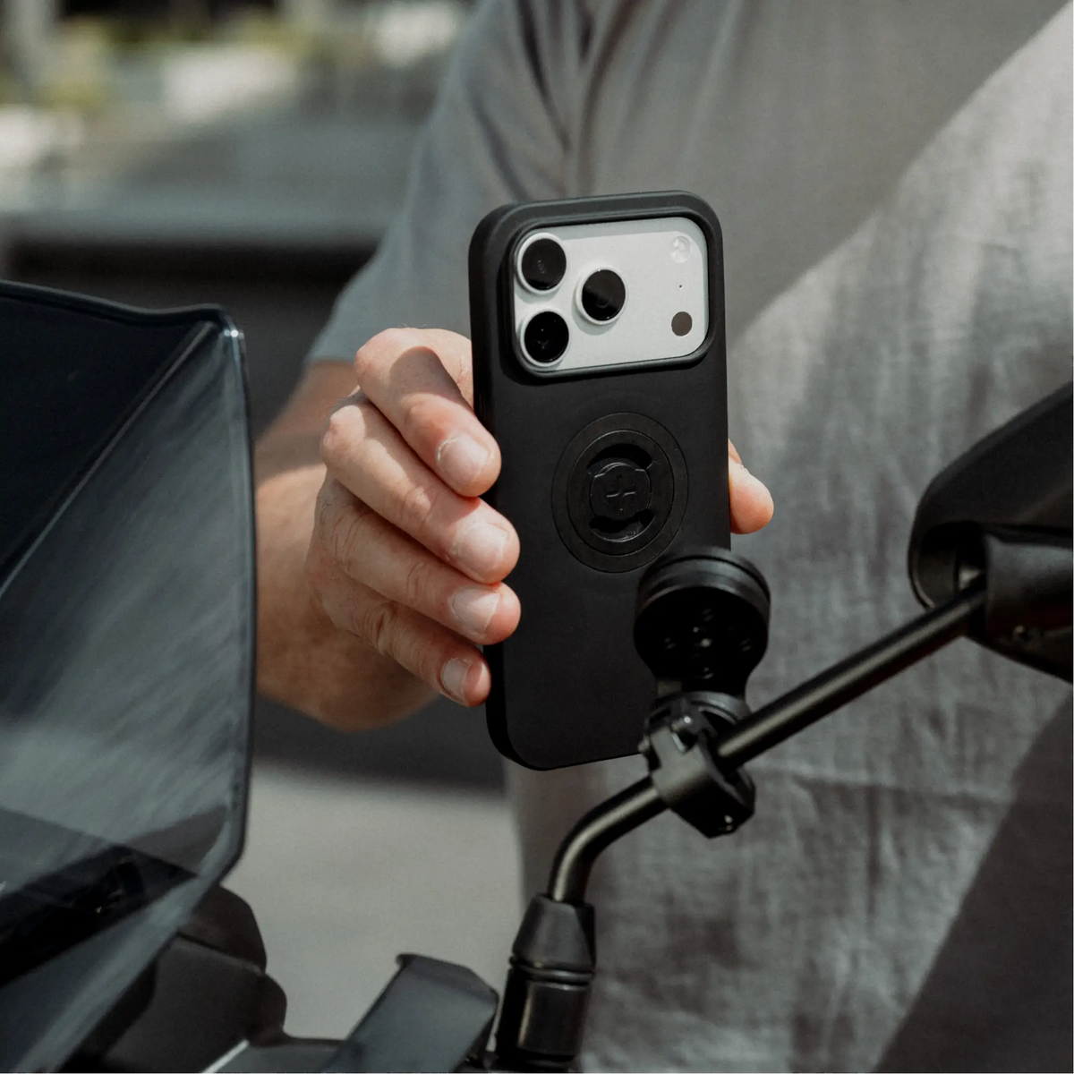 SP Connect - Mirror Mount Pro