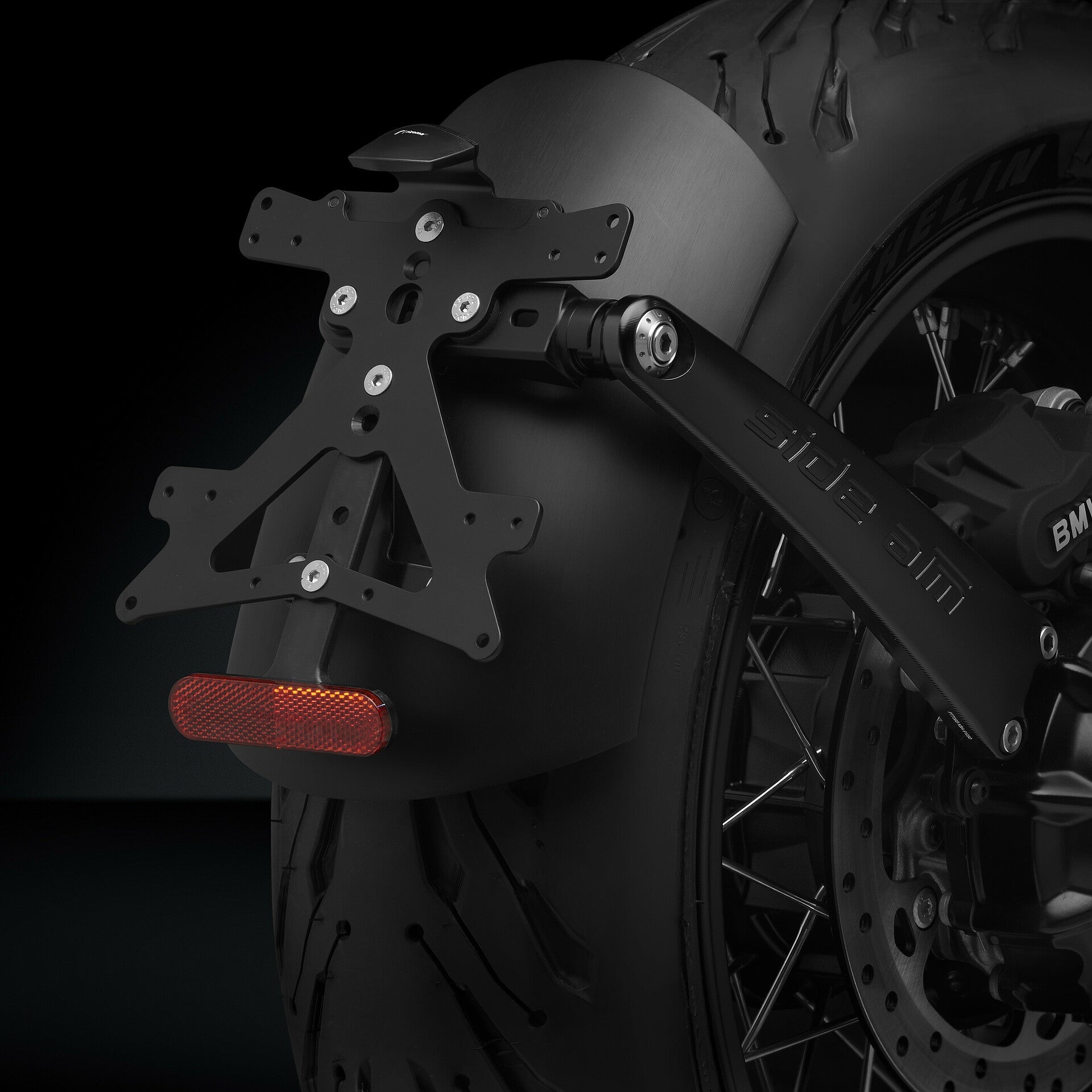 RIZOMA - Plate Holder Armside