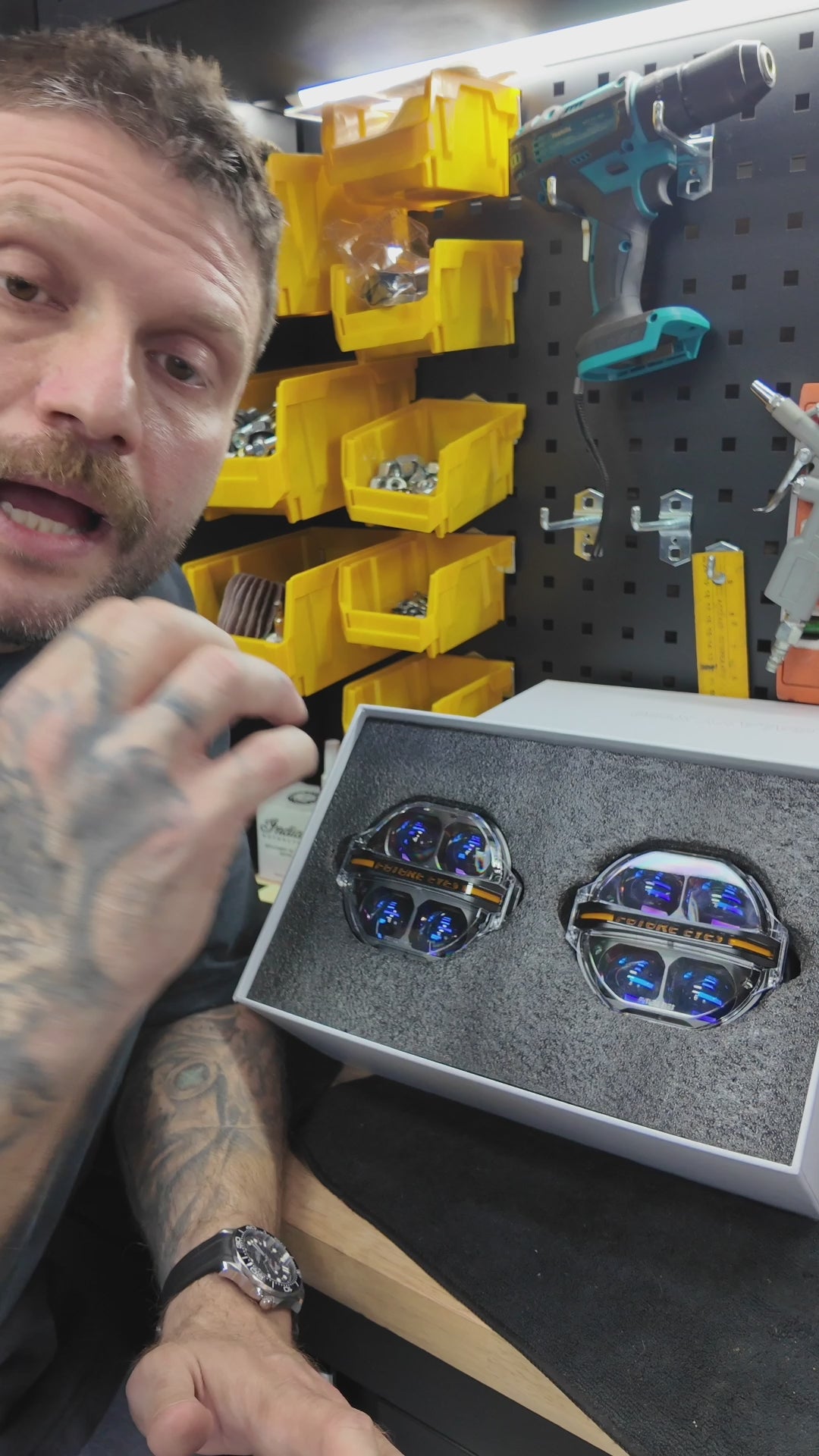 Load video: Future Eyes Galaxy X100 Motorcycle Auxiliary Spotlights (Complete Pair Set)